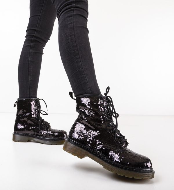 Ali Боти Javan Черни