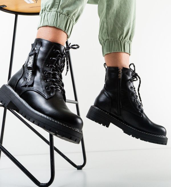 Zoha Боти Jean Черни