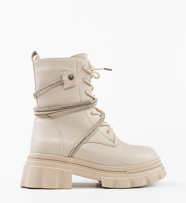 Mei Боти Justyn Бежов