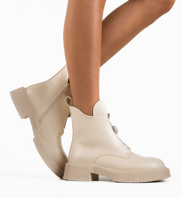 Zoha Боти Juve Бежов