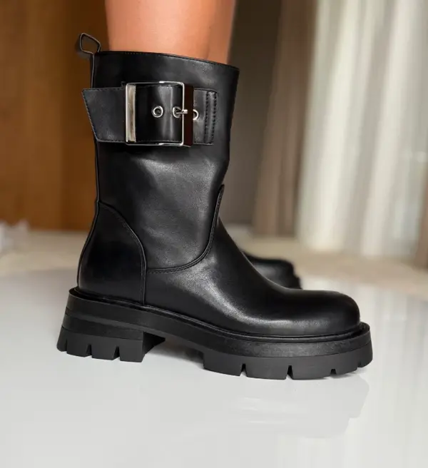 Lulux Боти Kadie Черни