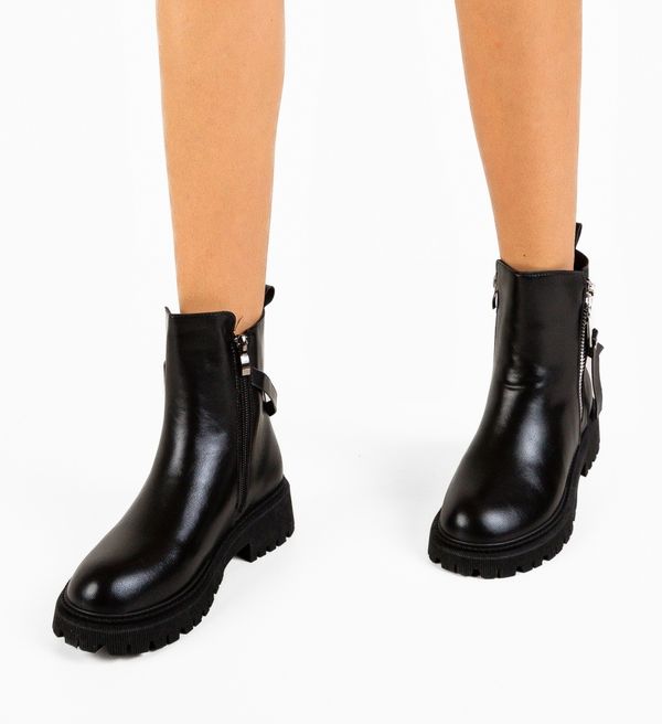 Maria Боти Kalyner Черни