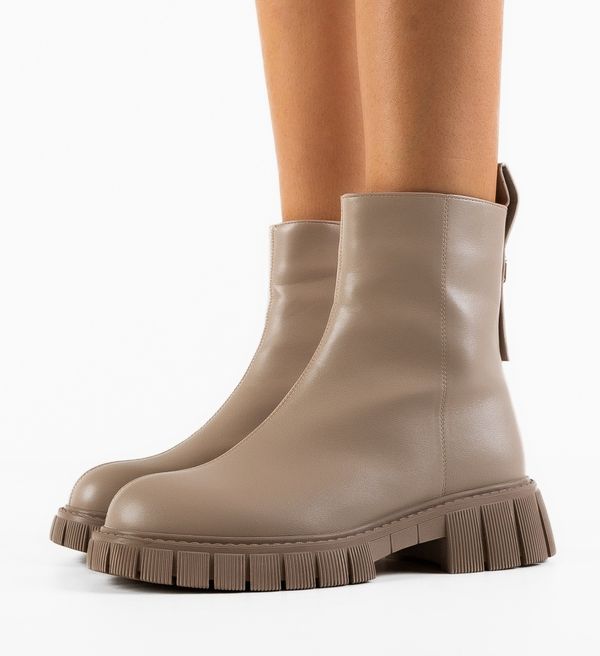 Zoha Боти Kant Бежов