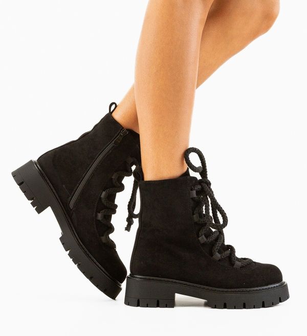 Botinelli Боти Kartat Черни