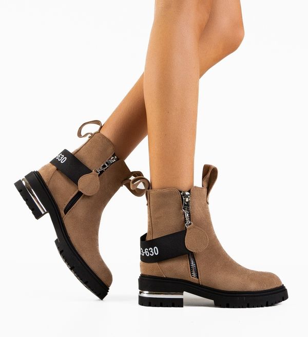 Ali Боти Kaylen Каки