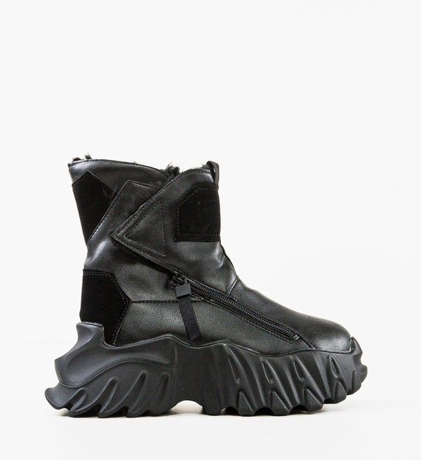 Mei Боти Keban Черни