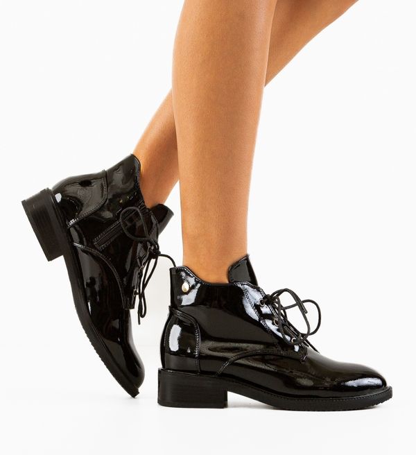 Botinelli Боти Kokas Черни