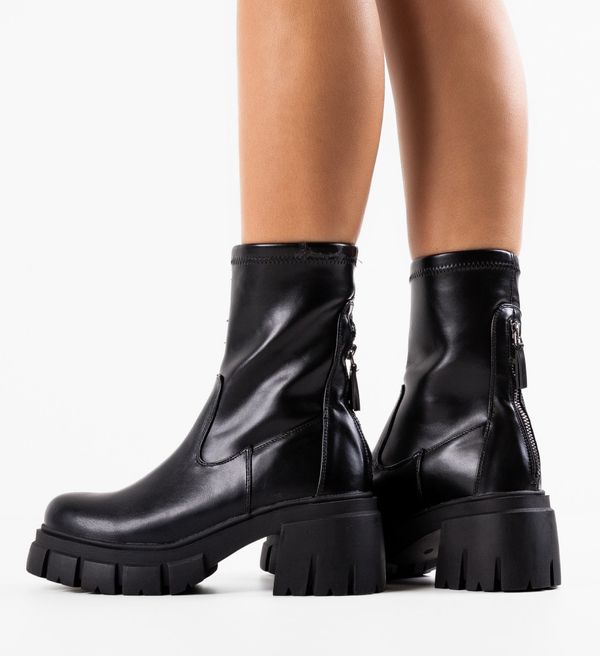 Udobni Боти Lewenta Черни