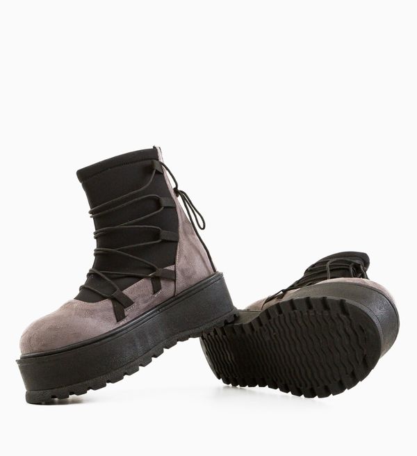 Wow Shoes Боти Ligeia Сив