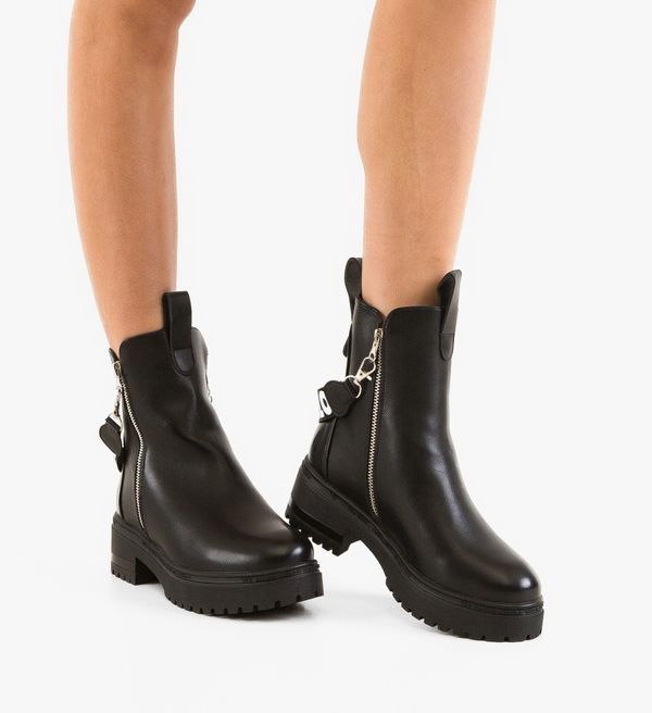 Lulux Боти Loble Черни