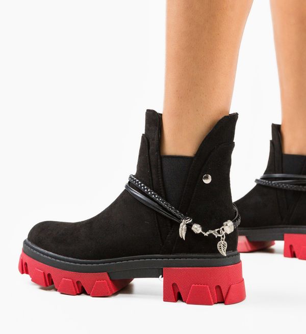 Ali Боти Louise Многоцветни