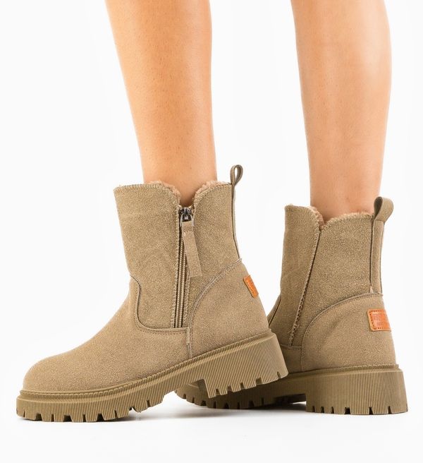 Maria Боти Madau 2 Каки