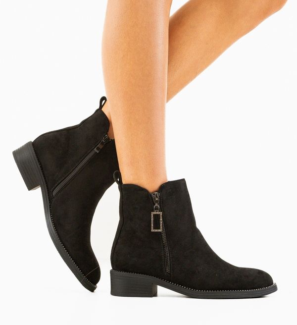 Ali Боти Mahdi Черни