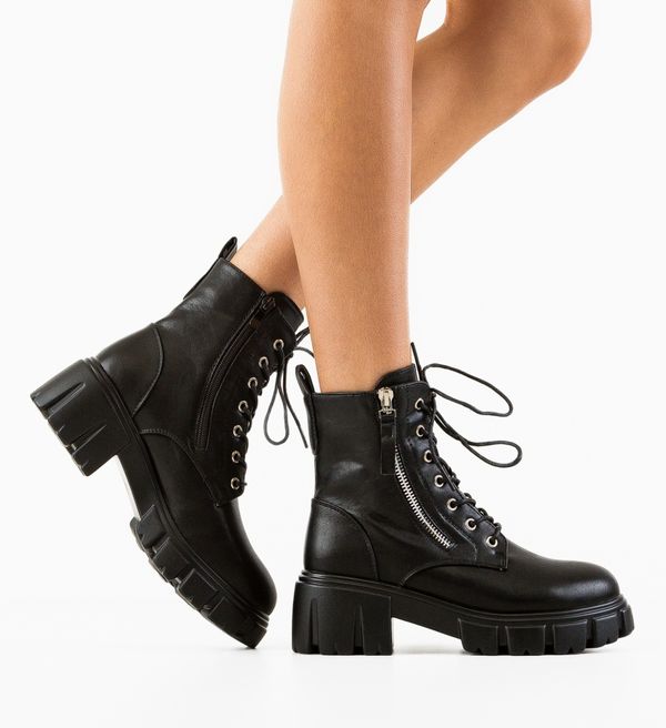 Carolie Боти Meryka Черни