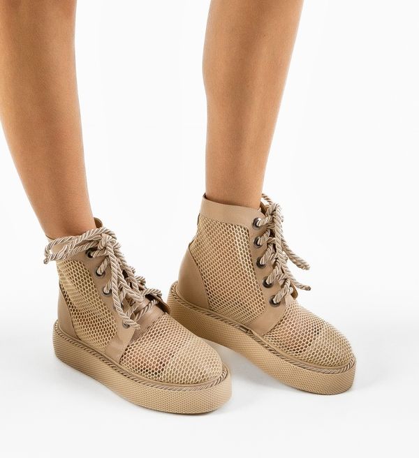 Wow Shoes Боти Mulberry Бежов