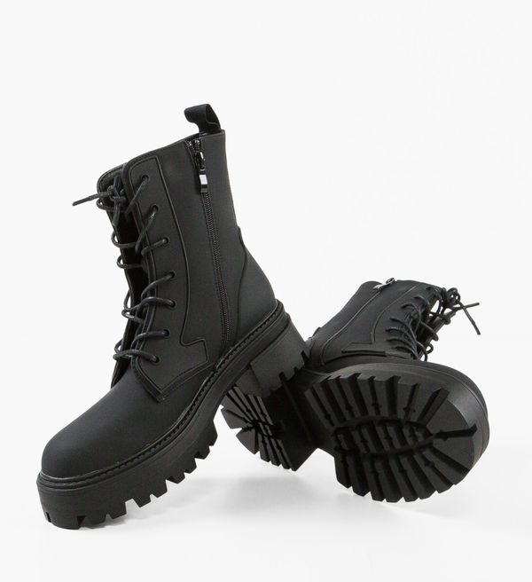 Ali Боти Nadine Черни