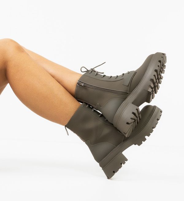 Ali Боти Nadine Сив