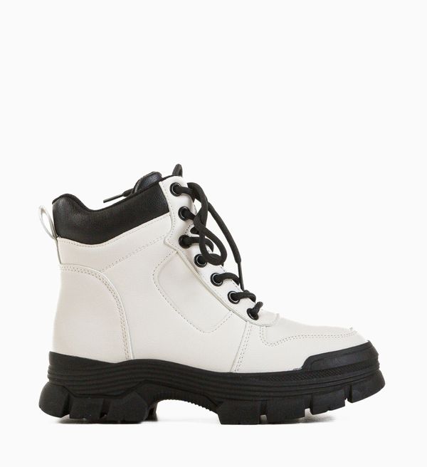 Zoha Боти Nefyo 2 Бели