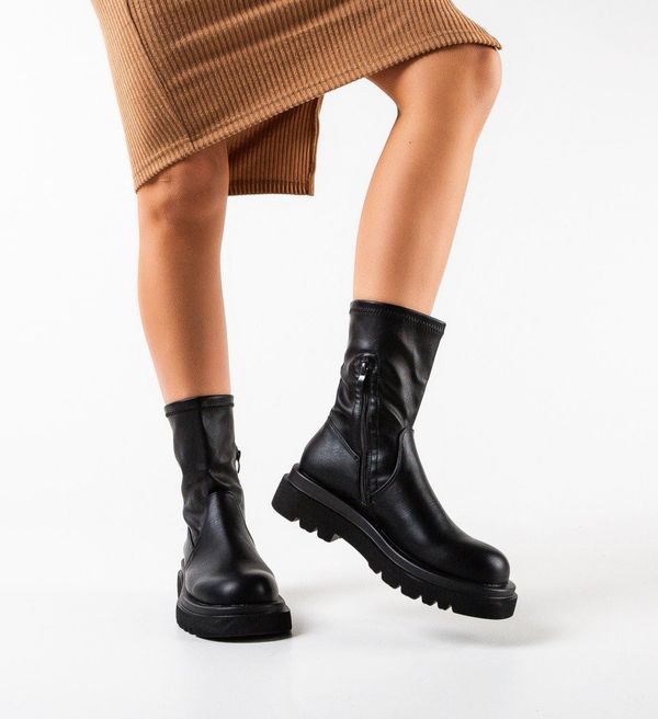 Ali Боти Norton Черни