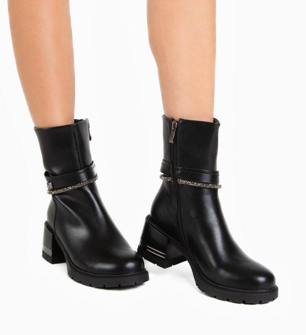 Mei Боти Nutyo 2 Черни