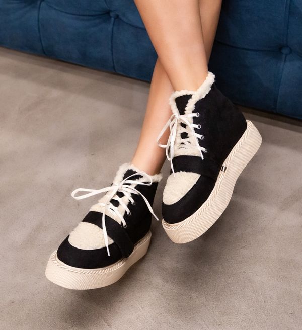 Wow Shoes Боти Olkan Черни