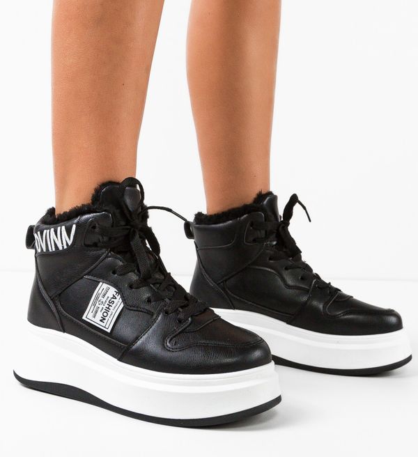 Botinelli Боти Pablo Черни