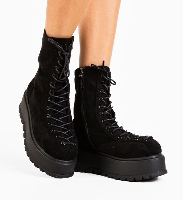 Mei Боти Pekiot Черни