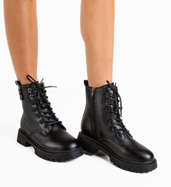 Zoha Боти Pokrut Черни