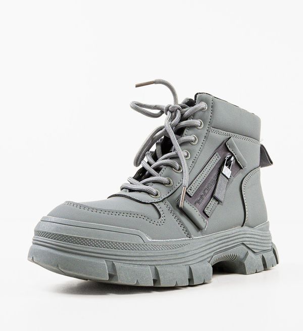 Zoha Боти Ramses Каки