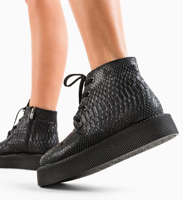 Wow Shoes Боти Rikon Черни