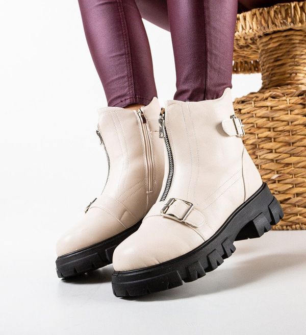 Zoha Боти Santos Бежов