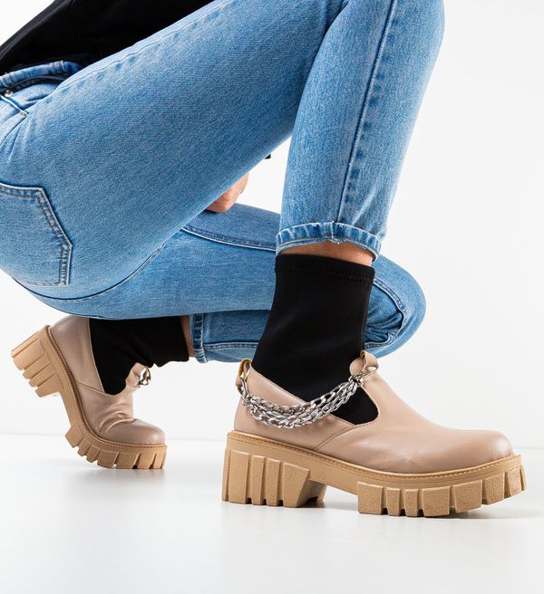 Wow Shoes Боти Sinaia Бежов