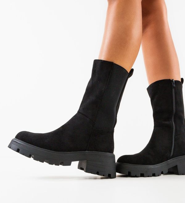 Ali Боти Szymon Черни