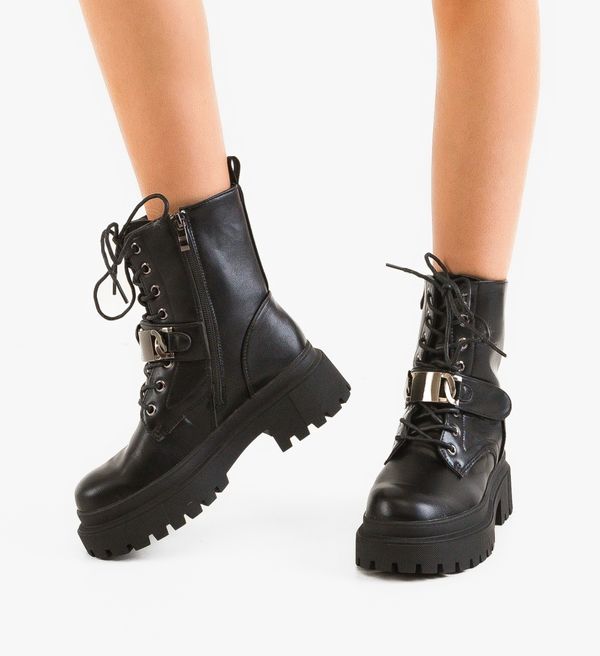 Tony Боти Tarador 2 Черни