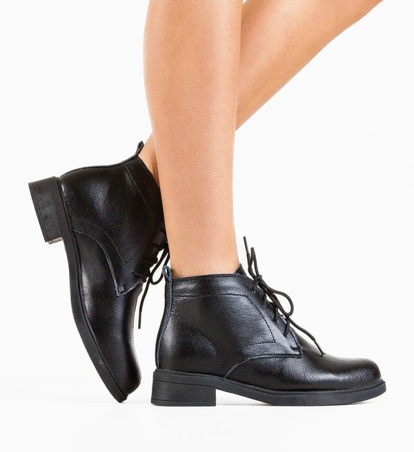 Botinelli Боти Tenzin Черни