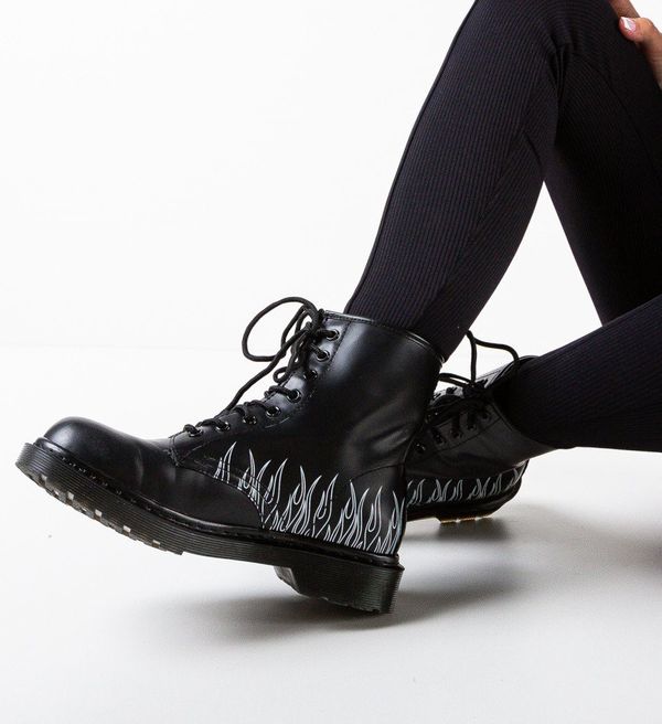 Ali Боти Trent Черни