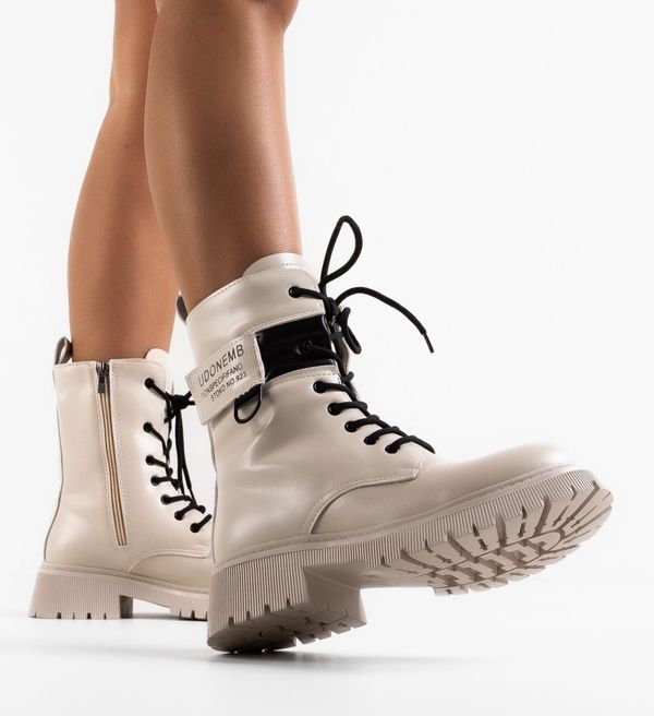 Zoha Боти Udonem Бежов