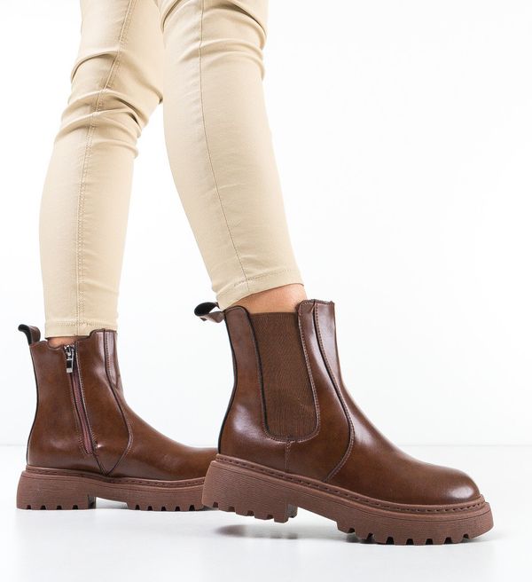 Maria Боти Uraper Кафяв