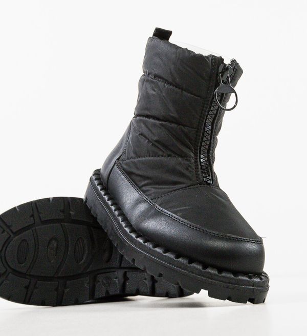 Mei Боти Verbas Черни