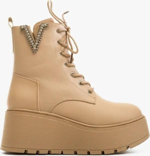 Carolie Боти Vivien Бежов