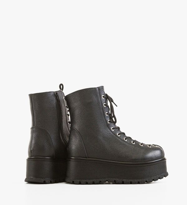 Wow Shoes Боти Vygra Черни