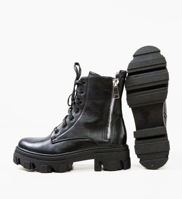 Kavia Боти Wol Черни