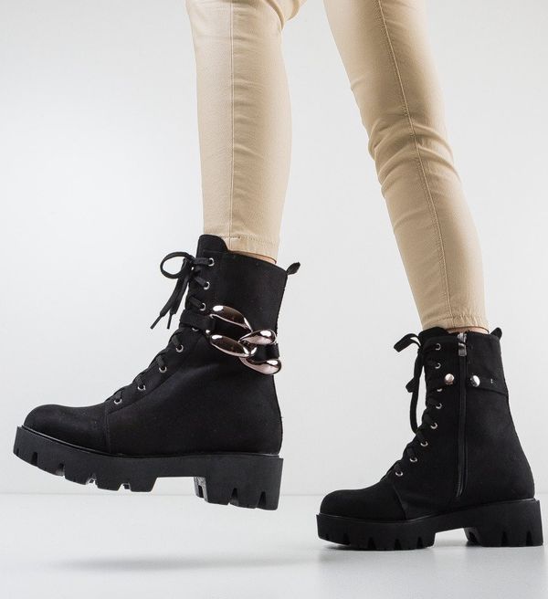 Wow Shoes Боти Yoais Черни