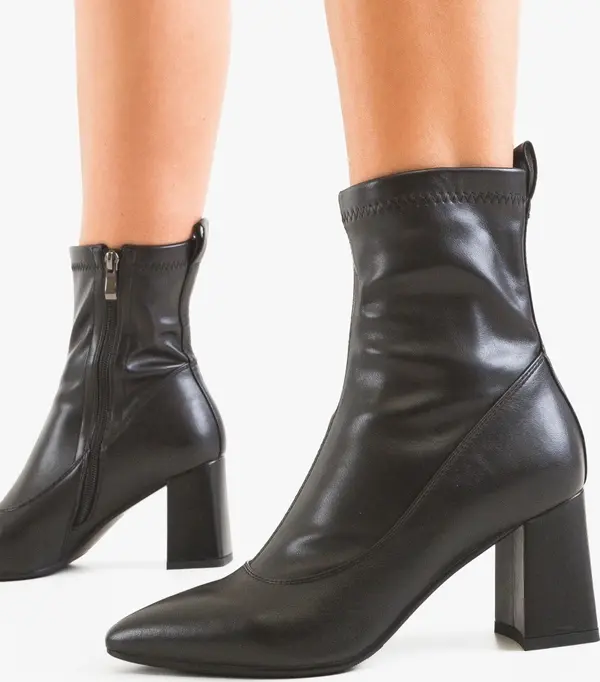 LULU Ботини Adda Черни