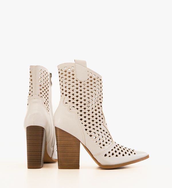 Mei Ботини Allaka Бели