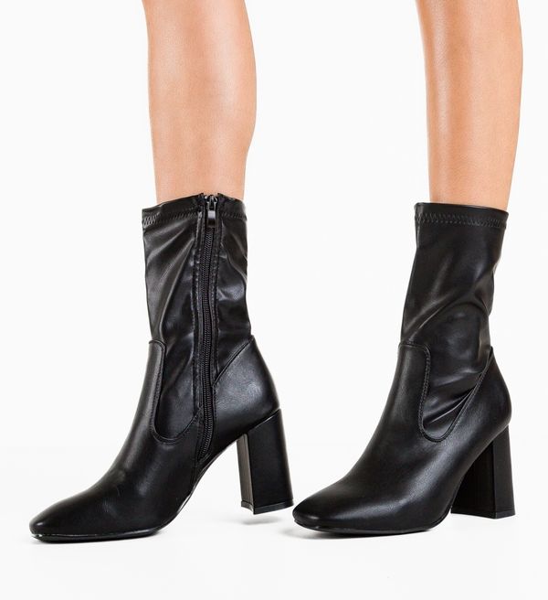 Ali Ботини Aust Черни