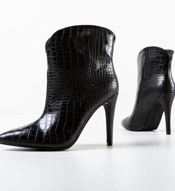 Ali Ботини Blair Черни