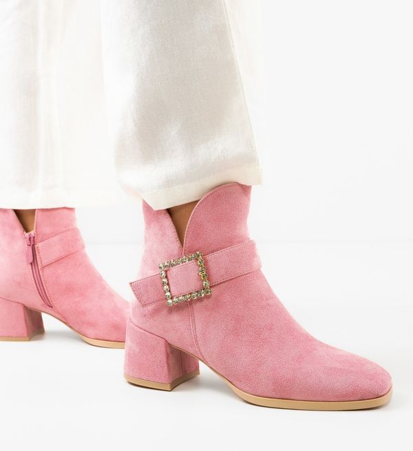 Ali Ботини Bradl Розов