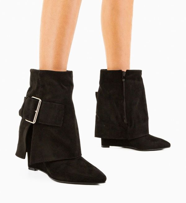 Ali Ботини Cormac Черни