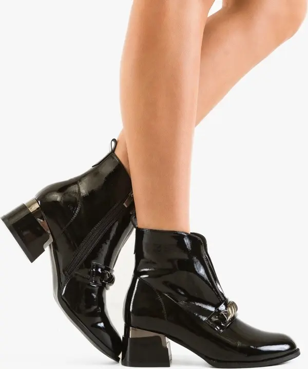 Lulux Ботини Danka Черни